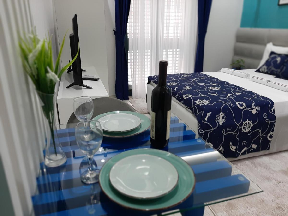 Fiore Di Cattaro **** Lux Apartment With Parking Exterior foto